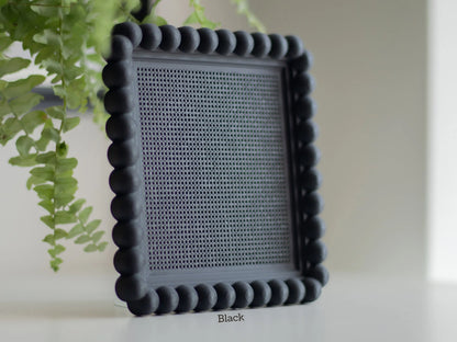 Bubble Cross Stitch Frame – Bobbin Beaded Stitchable Frame