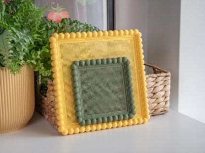 Bubble Cross Stitch Frame – Bobbin Beaded Stitchable Frame