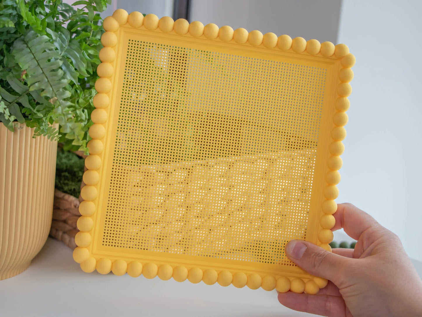 Bubble Cross Stitch Frame – Bobbin Beaded Stitchable Frame