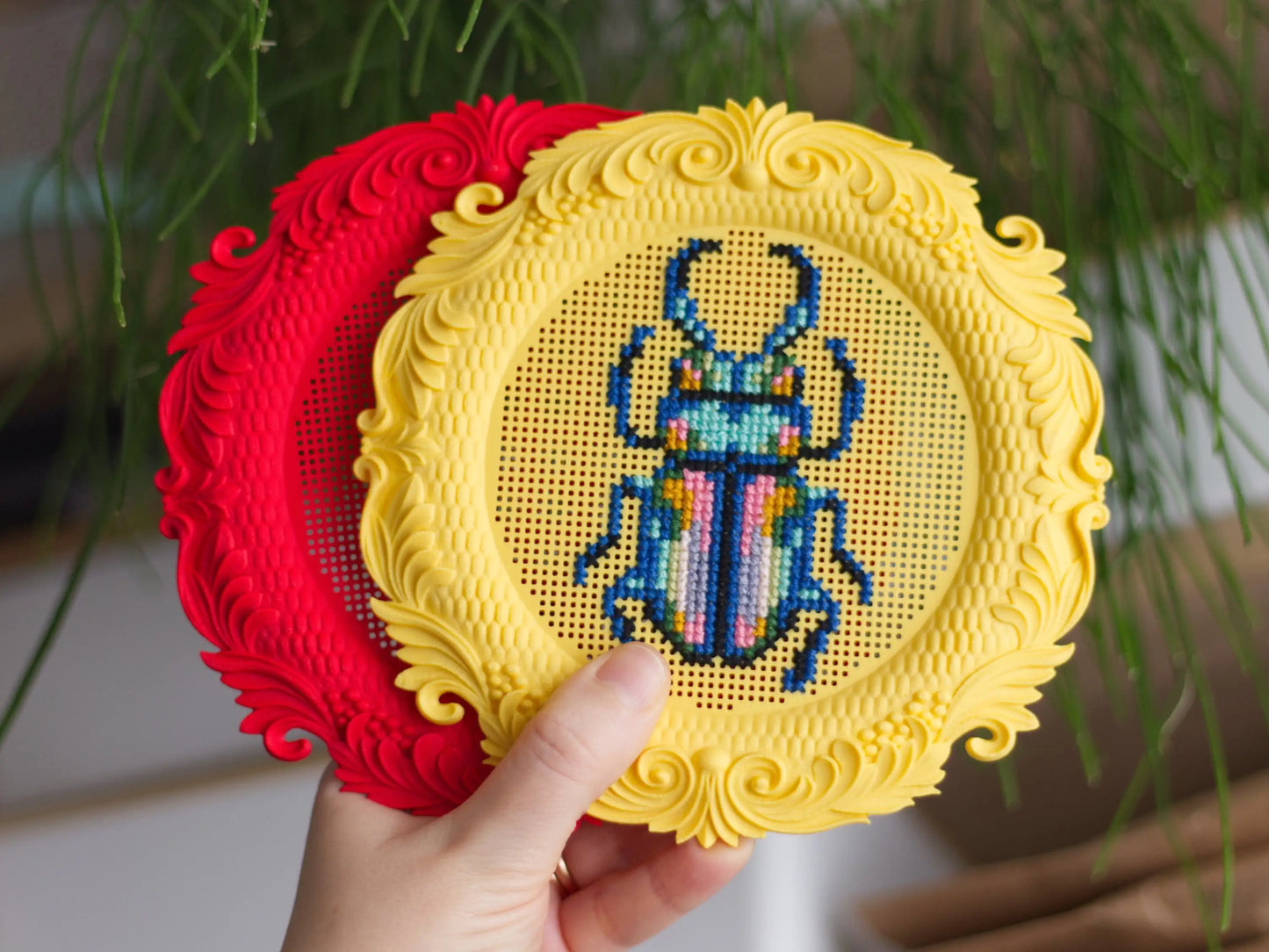 Cross Stitch Frame – Round Stitchable Cross Stitch Frames, Blank Display Bases