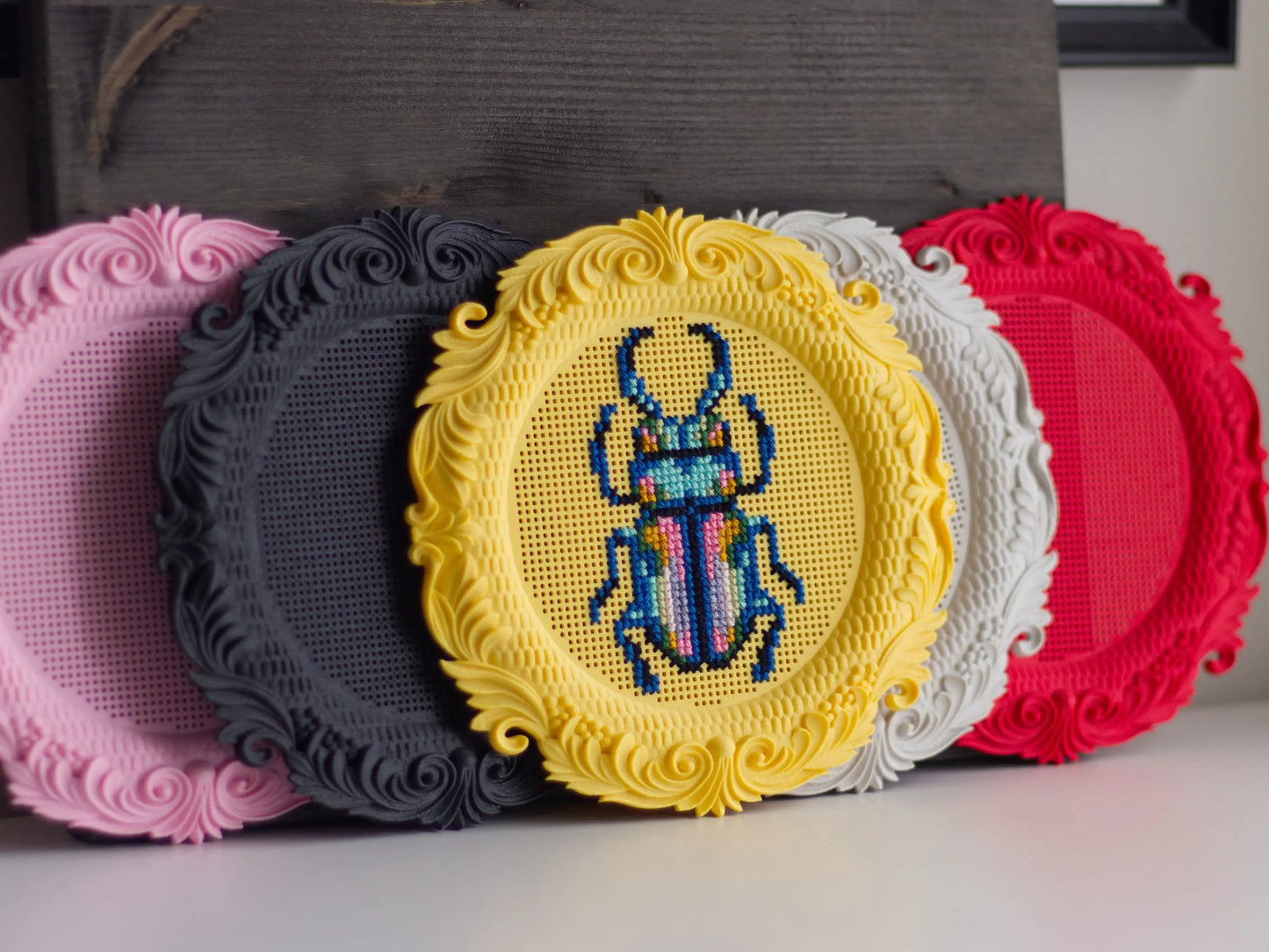 Cross Stitch Frame – Round Stitchable Cross Stitch Frames, Blank Display Bases