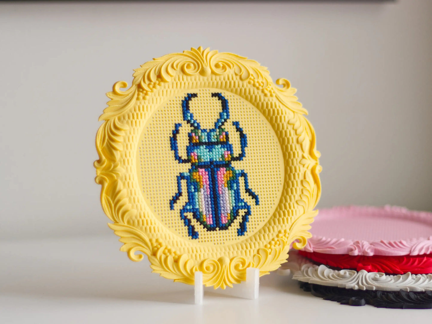 Cross Stitch Frame – Round Stitchable Cross Stitch Frames, Blank Display Bases