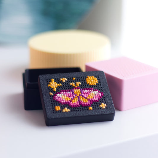 Cross Stitch Boxes – Set of 3 Stitchable Embroidery Bases