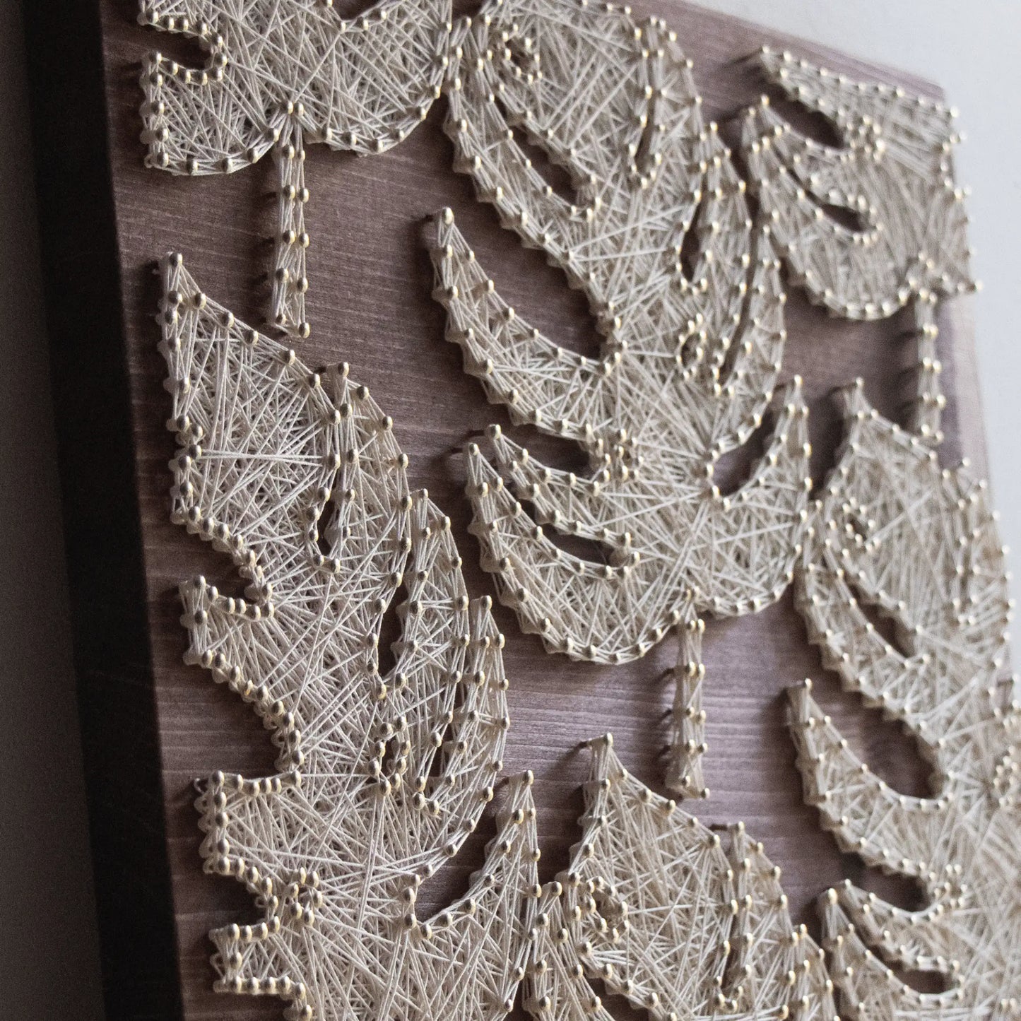 String Art Pattern - Monstera Leaves
