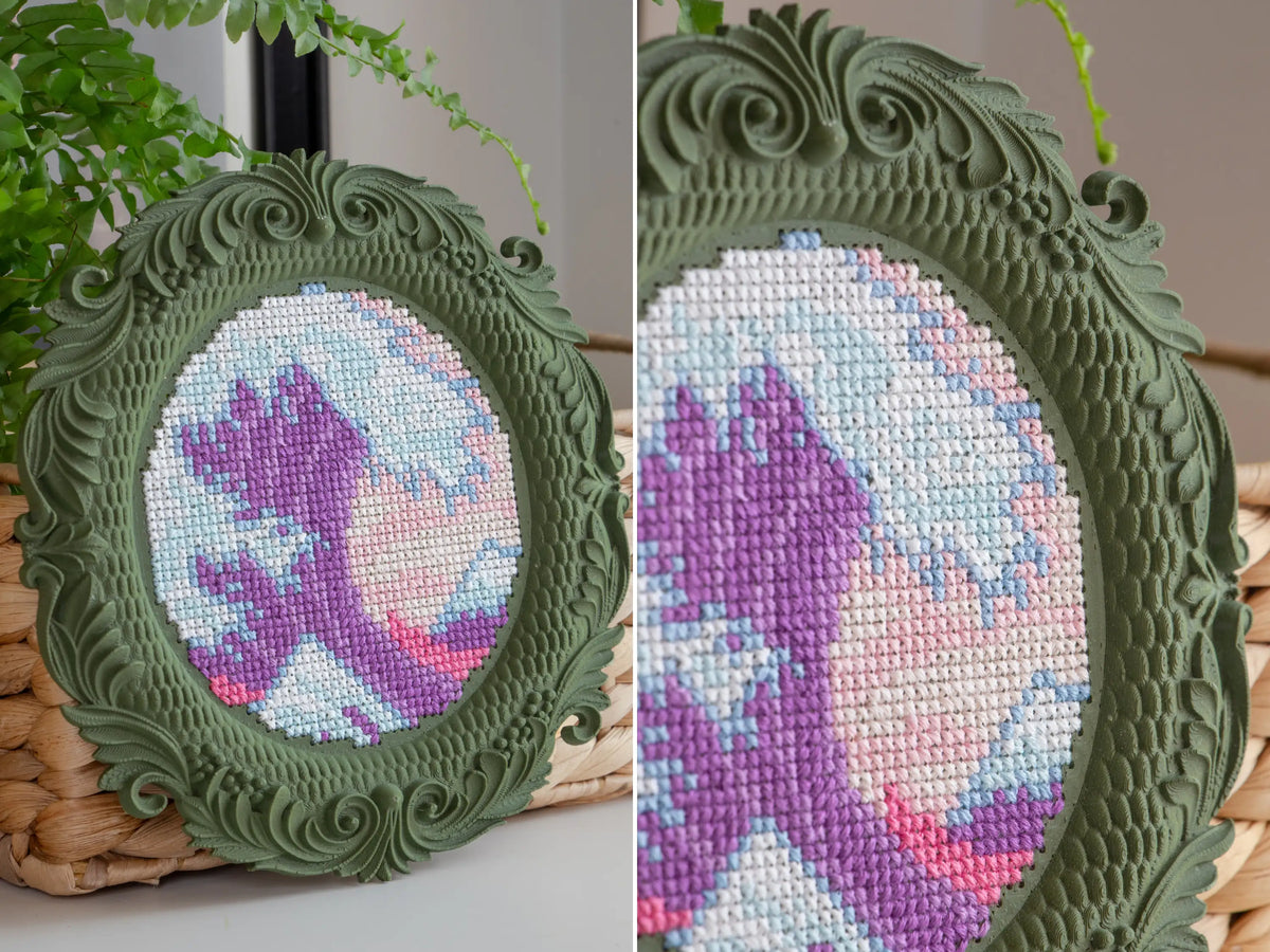 Round Cross Stitch Frame – Ornate Stitchable Embroidery Blank