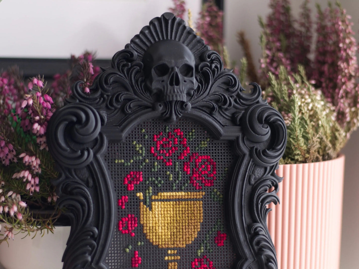Gothic Skull Cross Stitch Frame STL – Commercial License