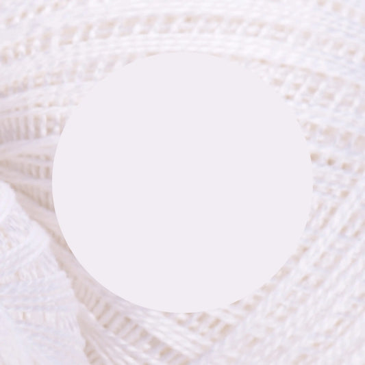 String for string art – White thread spool